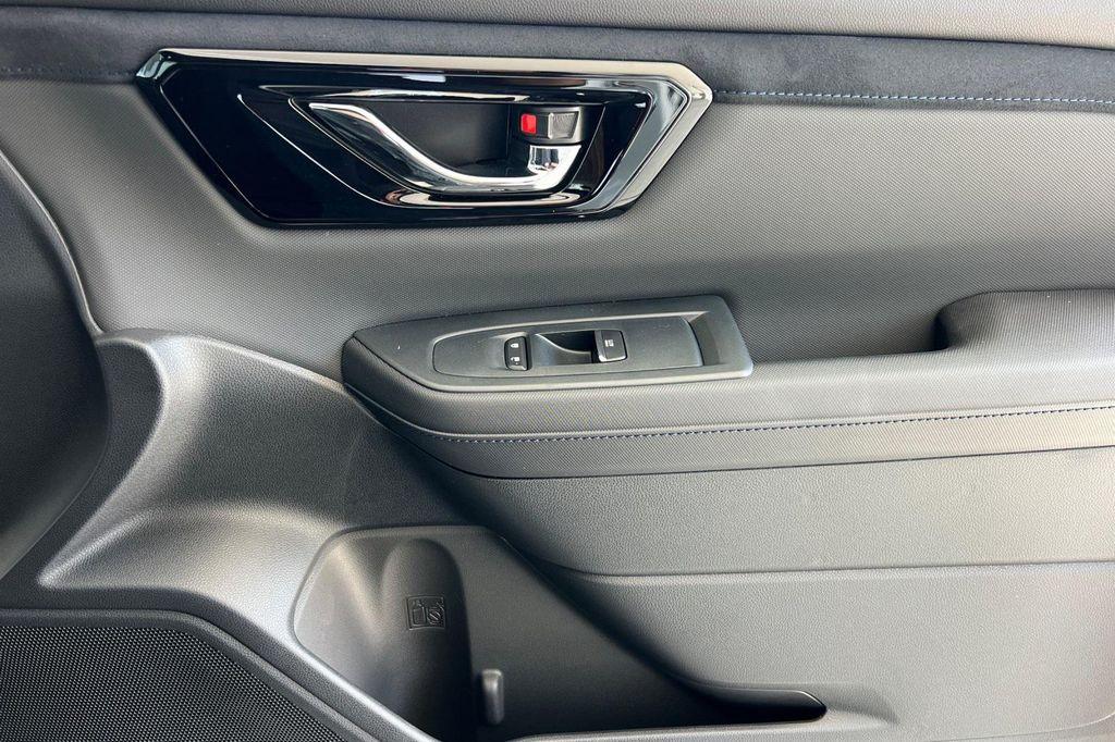 new 2025 Subaru Forester Hybrid car, priced at $43,071