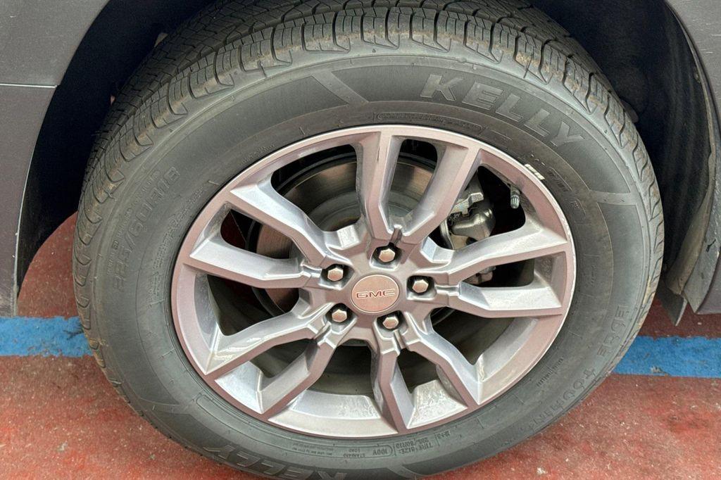used 2023 GMC Terrain car, priced at $23,998