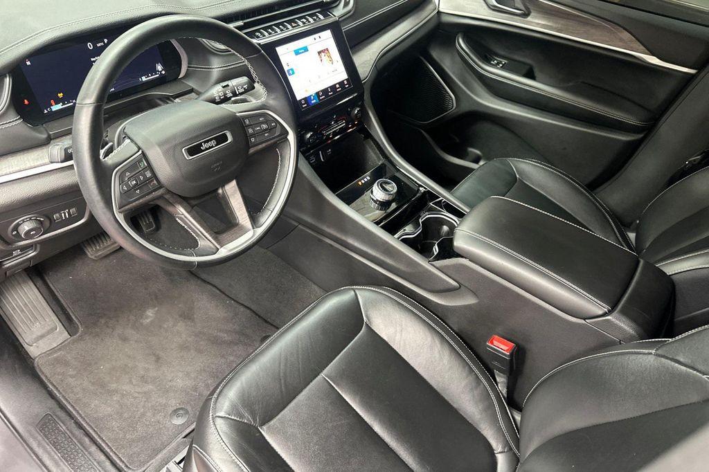 used 2022 Jeep Grand Cherokee car, priced at $22,988