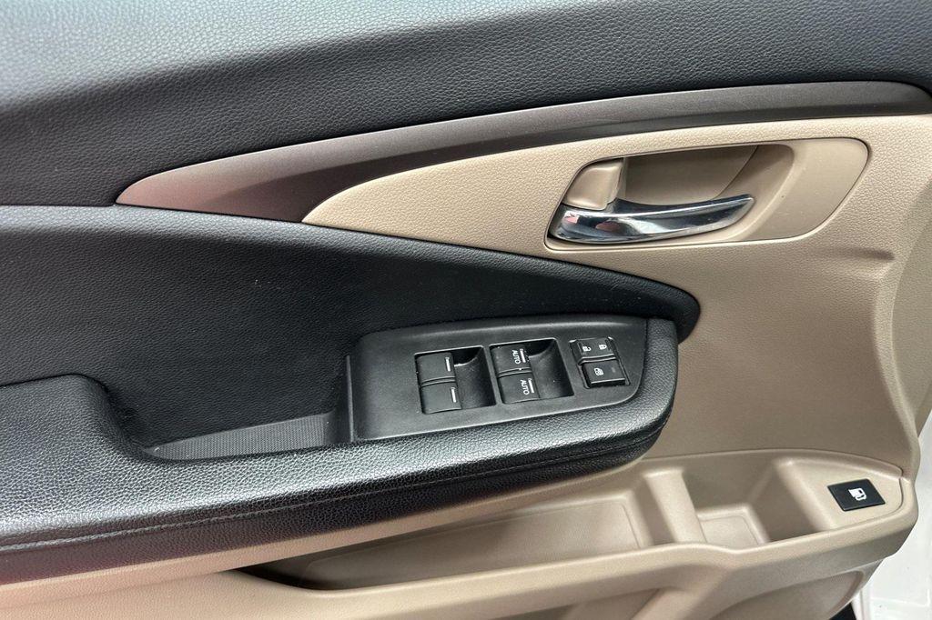 used 2017 Honda Pilot car, priced at $17,988