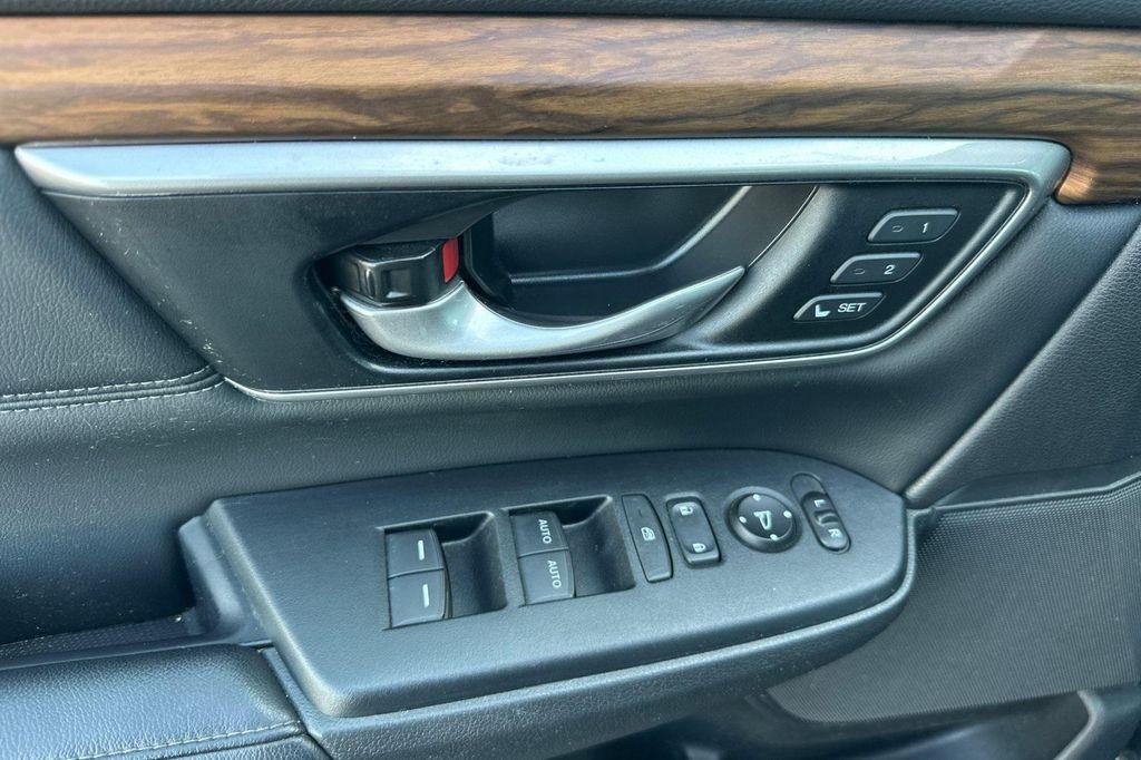 used 2021 Honda CR-V Hybrid car, priced at $24,488