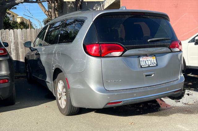 used 2017 Chrysler Pacifica car, priced at $8,844