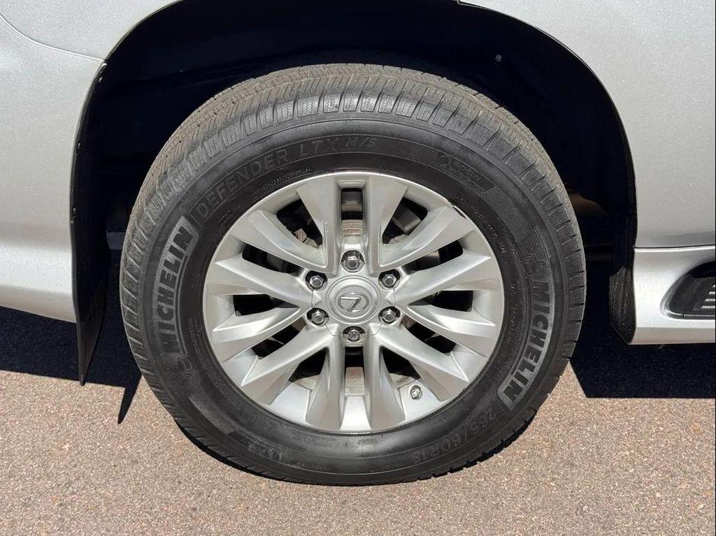 used 2017 Lexus GX 460 car, priced at $27,999