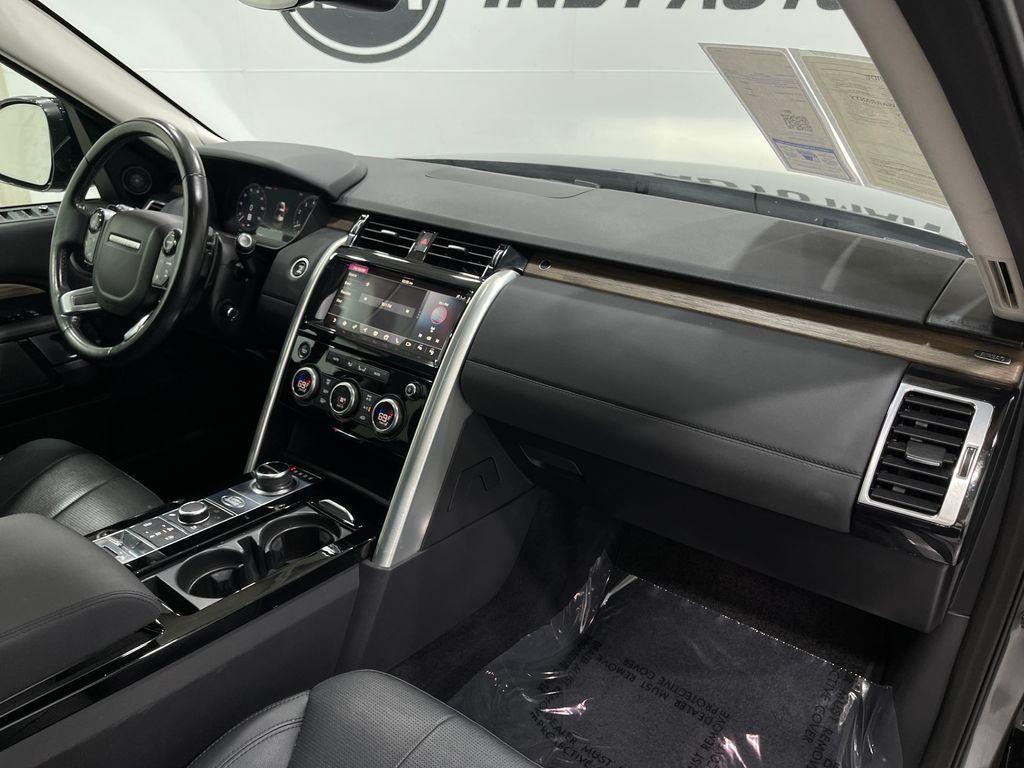 used 2019 Land Rover Discovery car, priced at $21,733
