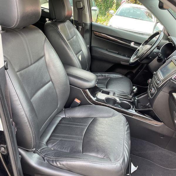 used 2015 Kia Sorento car, priced at $11,890