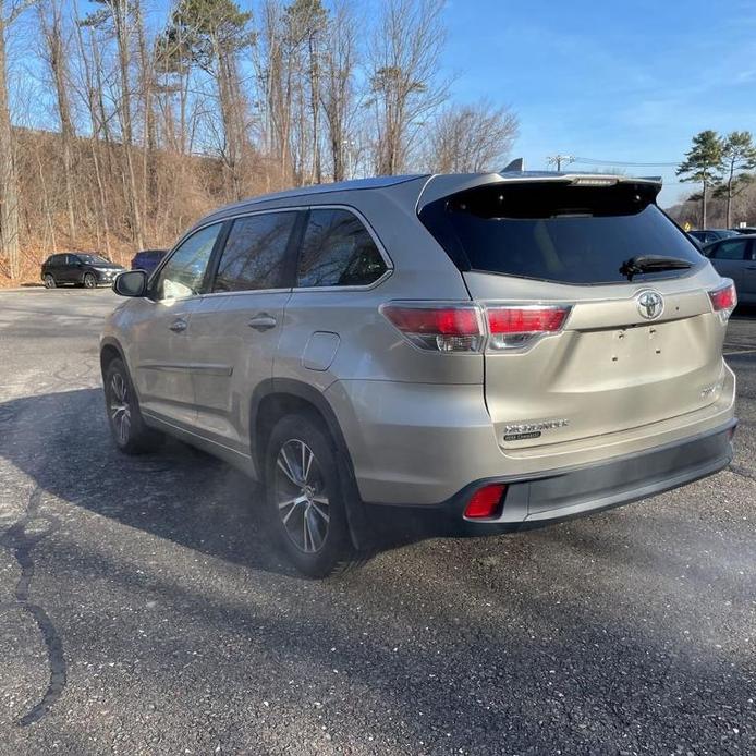 used 2016 Toyota Highlander car, priced at $21,000