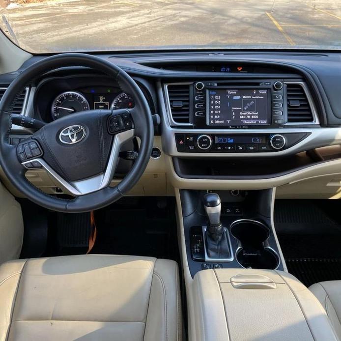 used 2016 Toyota Highlander car, priced at $21,000