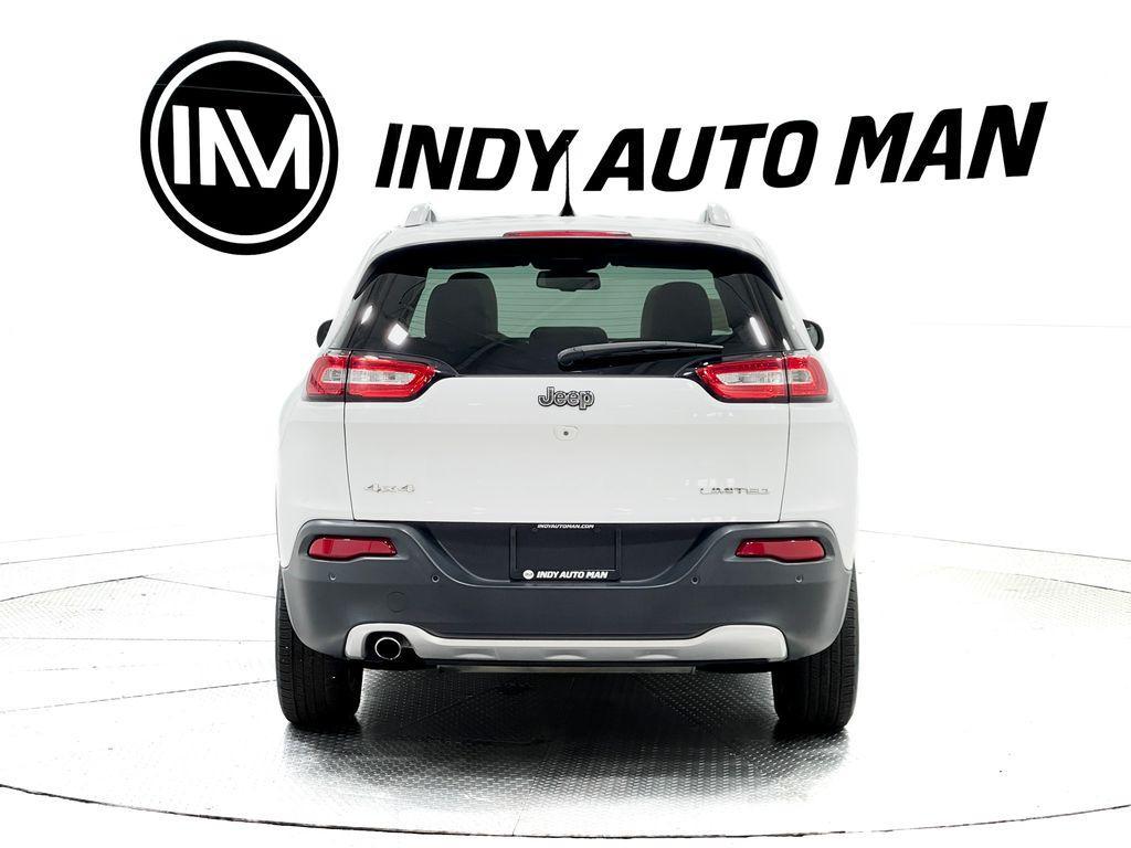 used 2018 Jeep Cherokee car, priced at $15,934