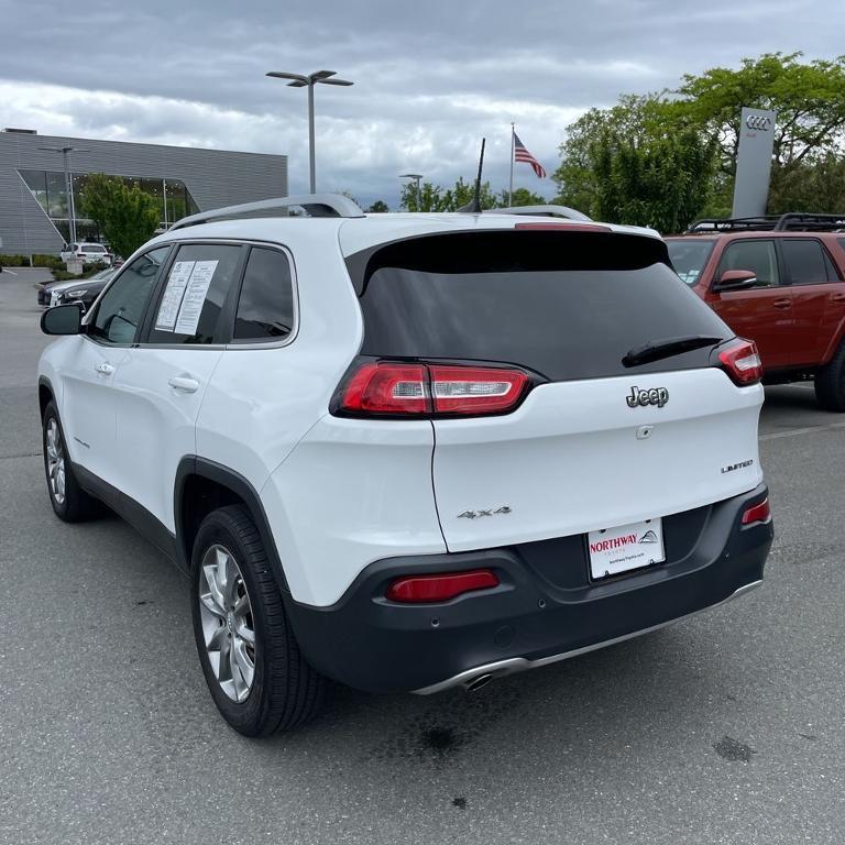 used 2018 Jeep Cherokee car, priced at $17,390