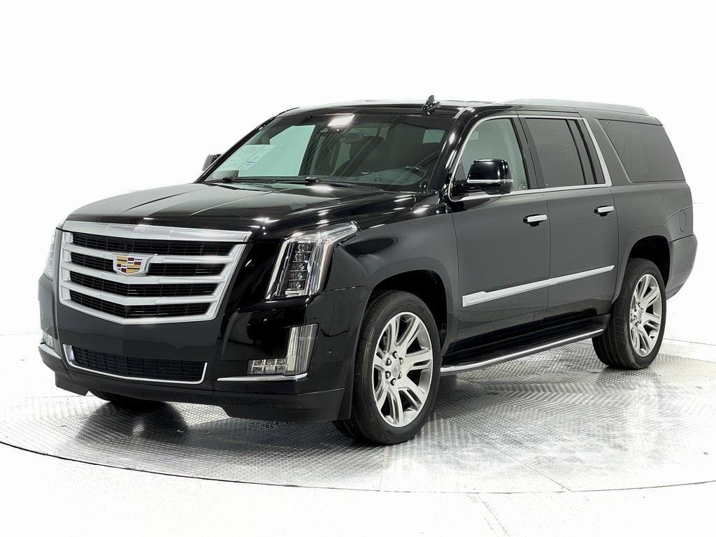 used 2018 Cadillac Escalade ESV car, priced at $28,396