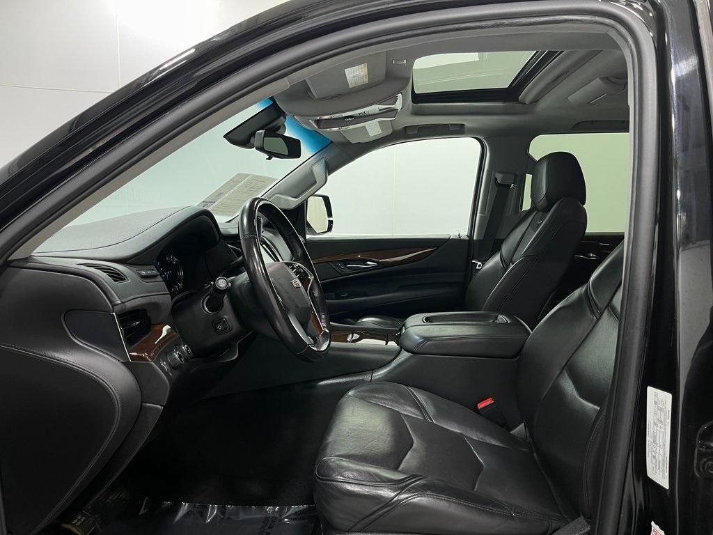 used 2018 Cadillac Escalade ESV car, priced at $28,396