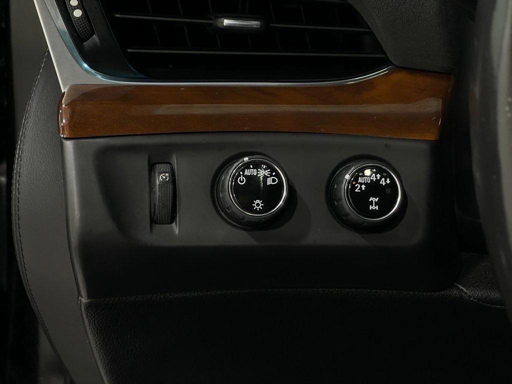 used 2018 Cadillac Escalade ESV car, priced at $28,396