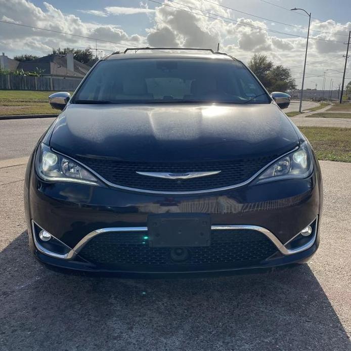 used 2018 Chrysler Pacifica car, priced at $19,900