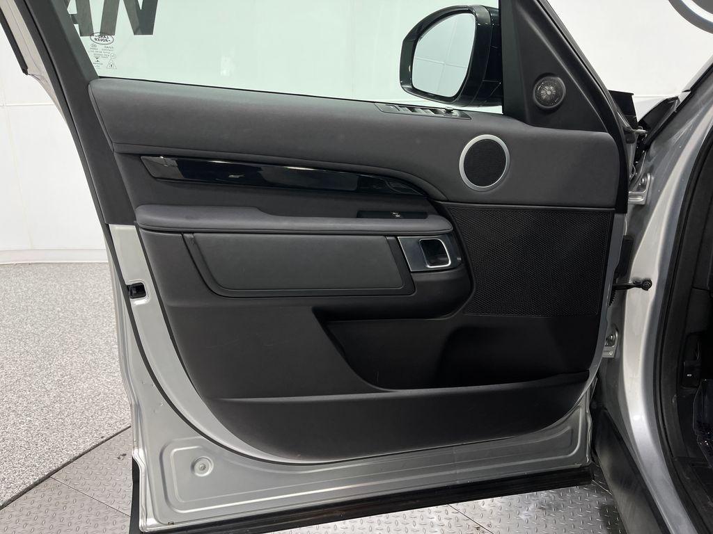 used 2018 Land Rover Discovery car, priced at $20,740