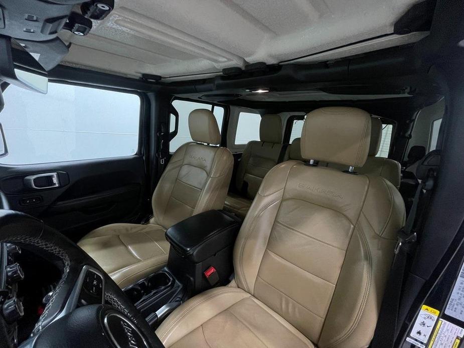 used 2018 Jeep Wrangler Unlimited car, priced at $31,175