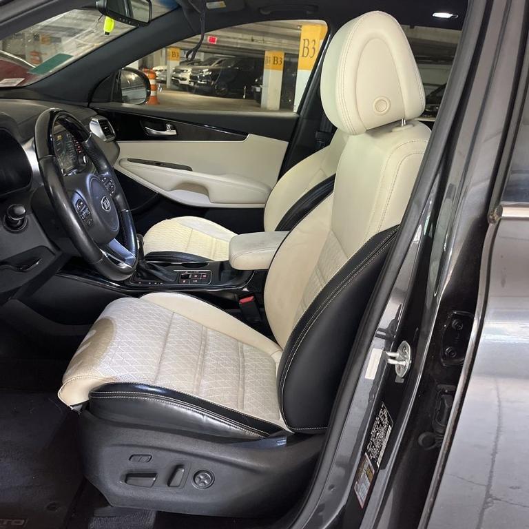 used 2016 Kia Sorento car, priced at $12,995