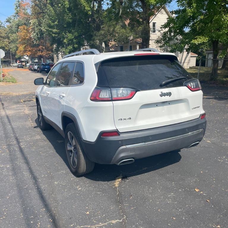 used 2019 Jeep Cherokee car, priced at $15,795