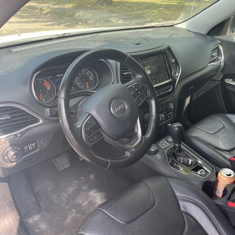 used 2019 Jeep Cherokee car, priced at $15,795