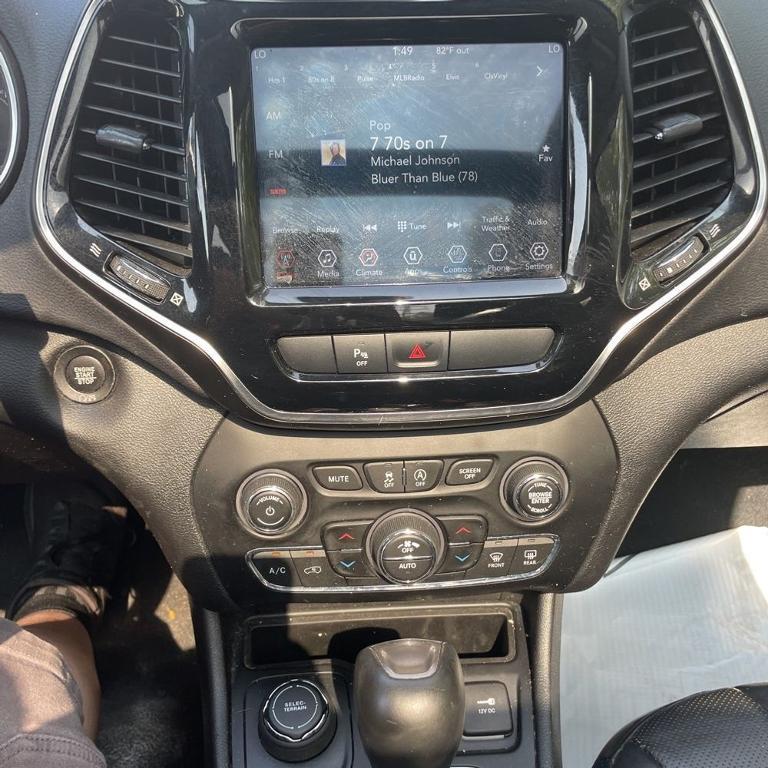 used 2019 Jeep Cherokee car, priced at $15,795