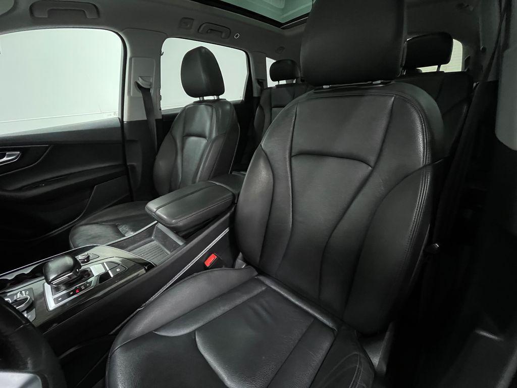used 2019 Audi Q7 car, priced at $23,215