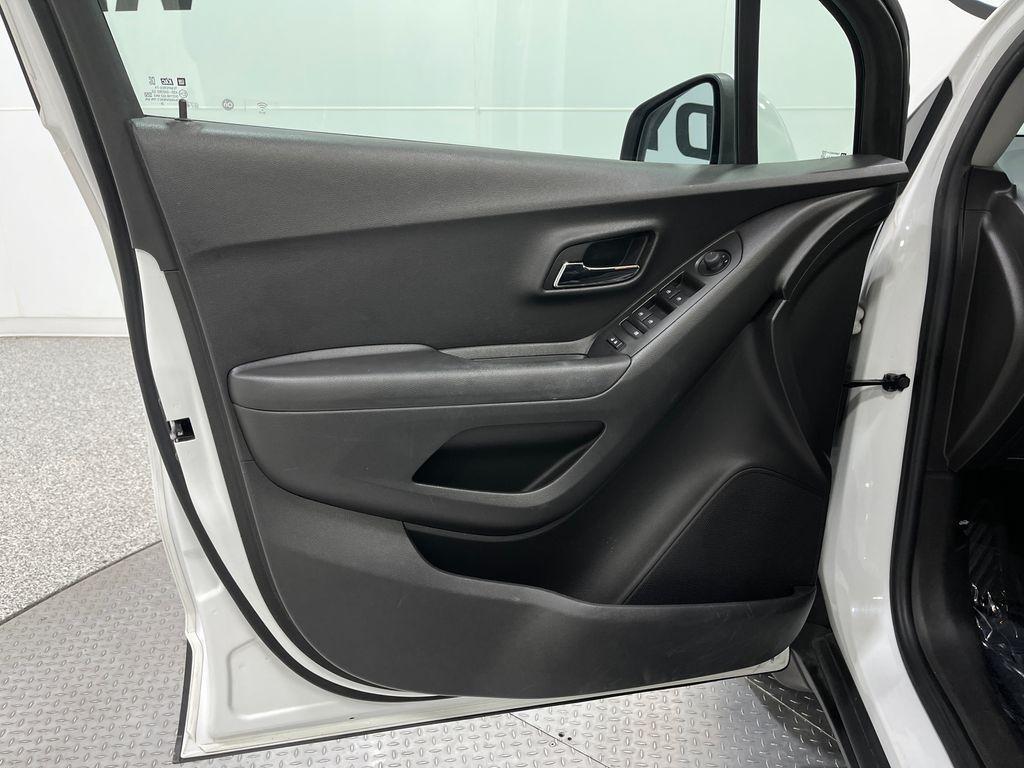 used 2020 Chevrolet Trax car, priced at $13,990