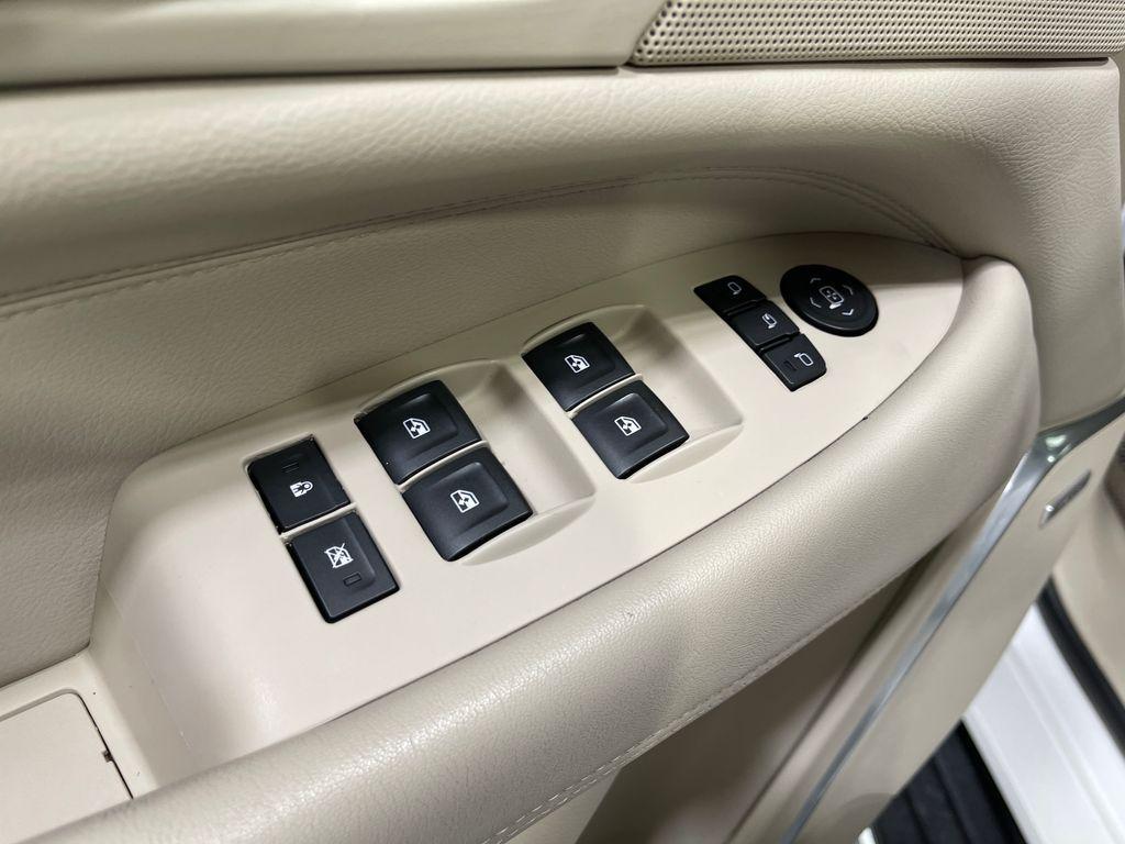 used 2020 Cadillac Escalade car, priced at $34,960