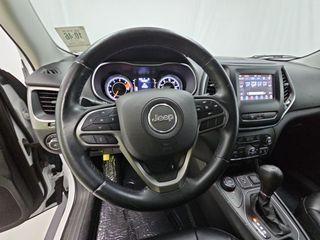 used 2019 Jeep Cherokee car, priced at $17,995