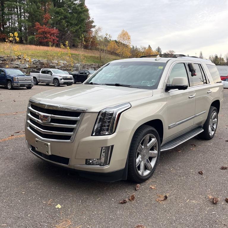 used 2016 Cadillac Escalade car, priced at $24,990
