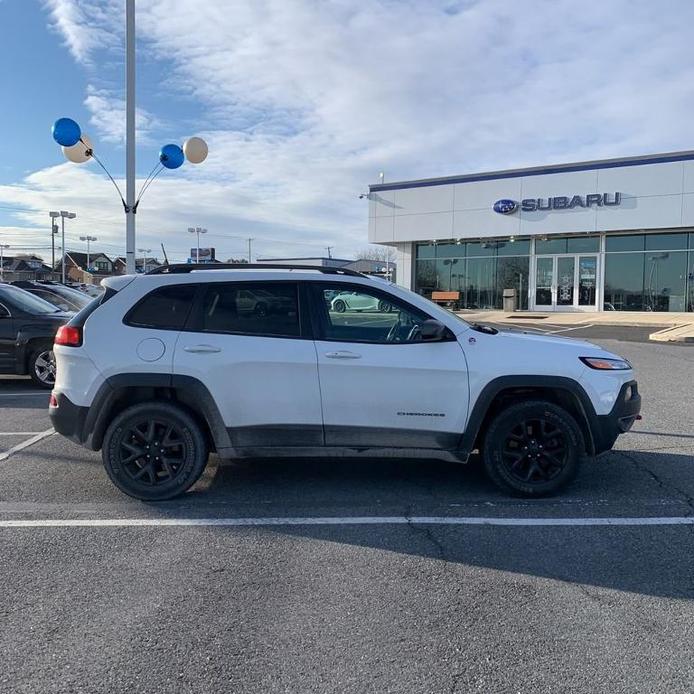 used 2017 Jeep Cherokee car, priced at $17,995