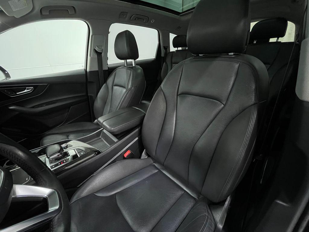 used 2018 Audi Q7 car, priced at $20,280