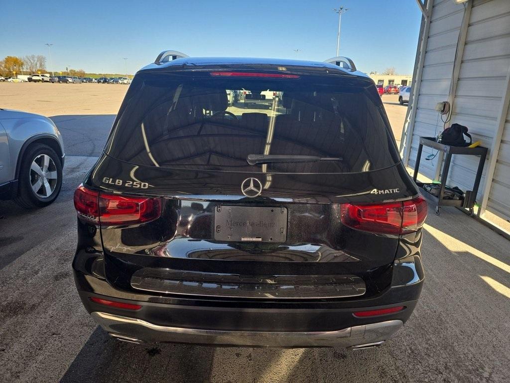 used 2021 Mercedes-Benz GLB 250 car, priced at $24,950