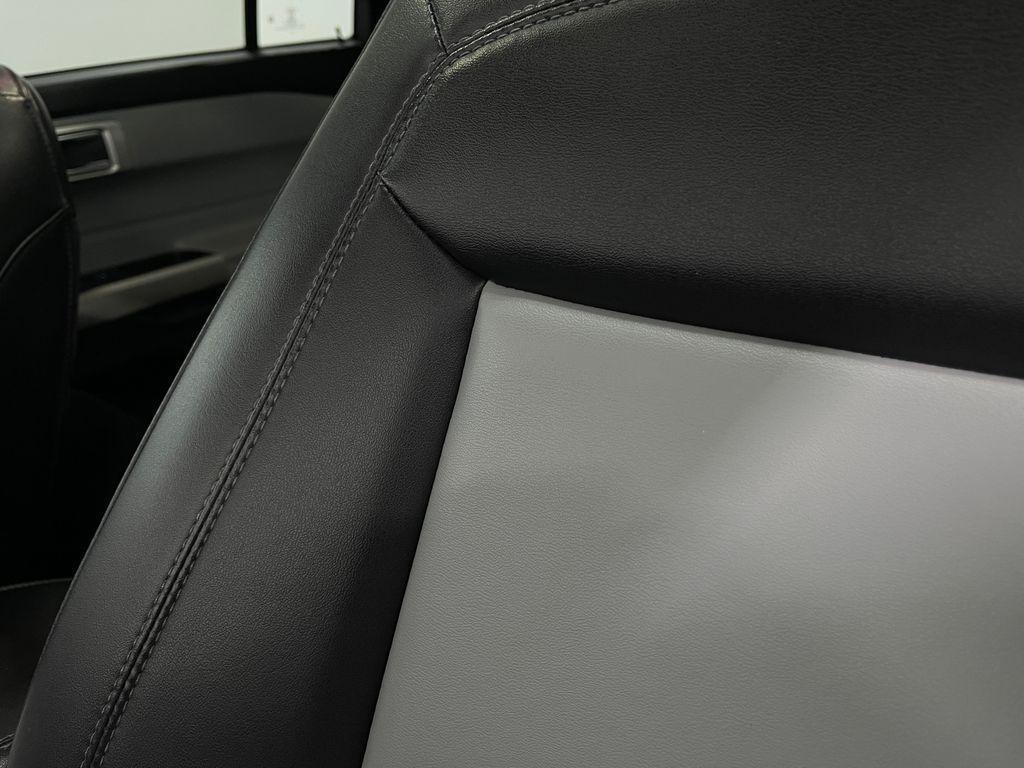 used 2022 Ford Explorer car, priced at $27,290