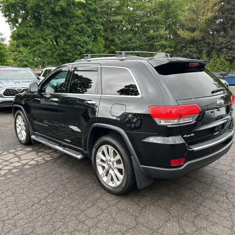used 2017 Jeep Grand Cherokee car, priced at $17,000