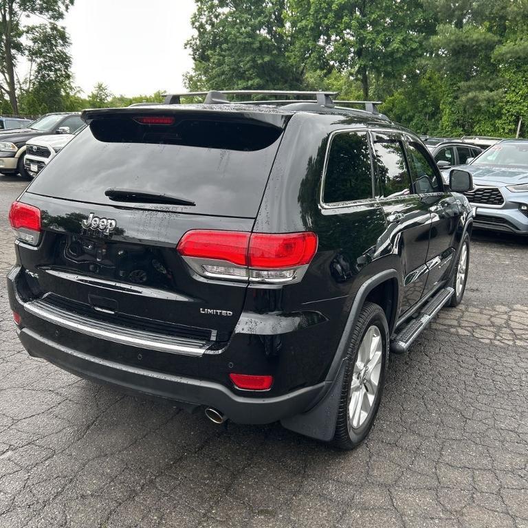 used 2017 Jeep Grand Cherokee car, priced at $17,000