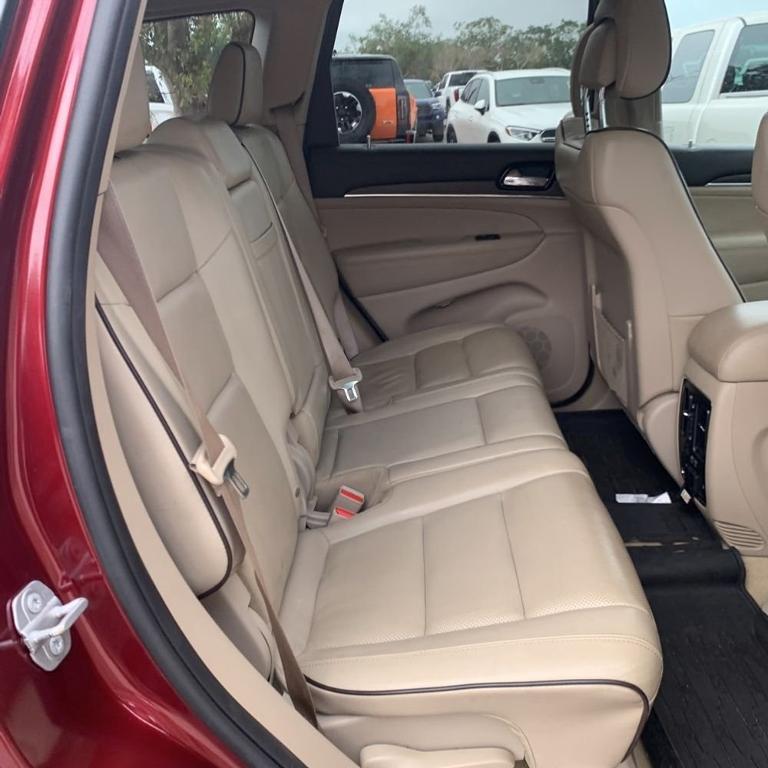 used 2020 Jeep Grand Cherokee car, priced at $25,000