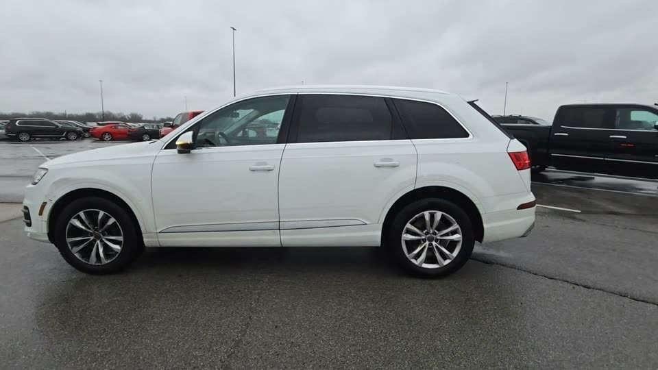 used 2018 Audi Q7 car, priced at $19,795