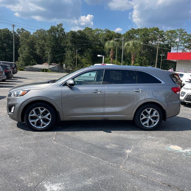 used 2018 Kia Sorento car, priced at $17,100
