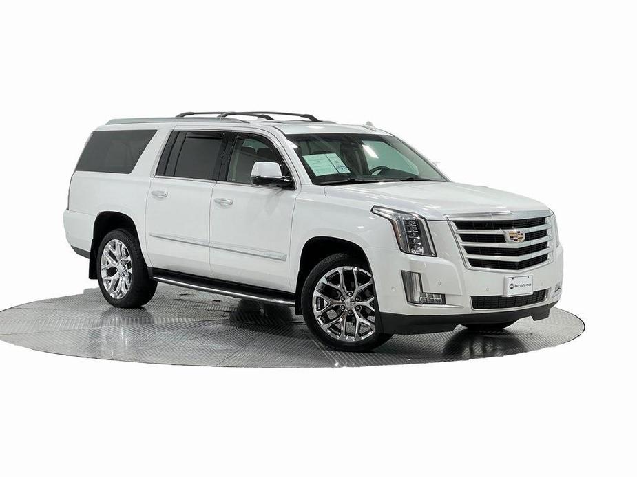 used 2018 Cadillac Escalade ESV car, priced at $32,665