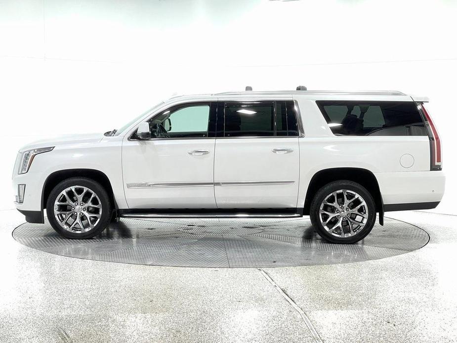 used 2018 Cadillac Escalade ESV car, priced at $32,665