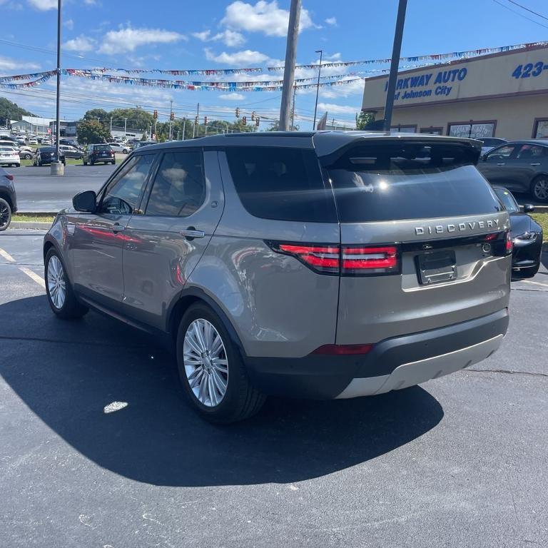 used 2019 Land Rover Discovery car, priced at $22,500