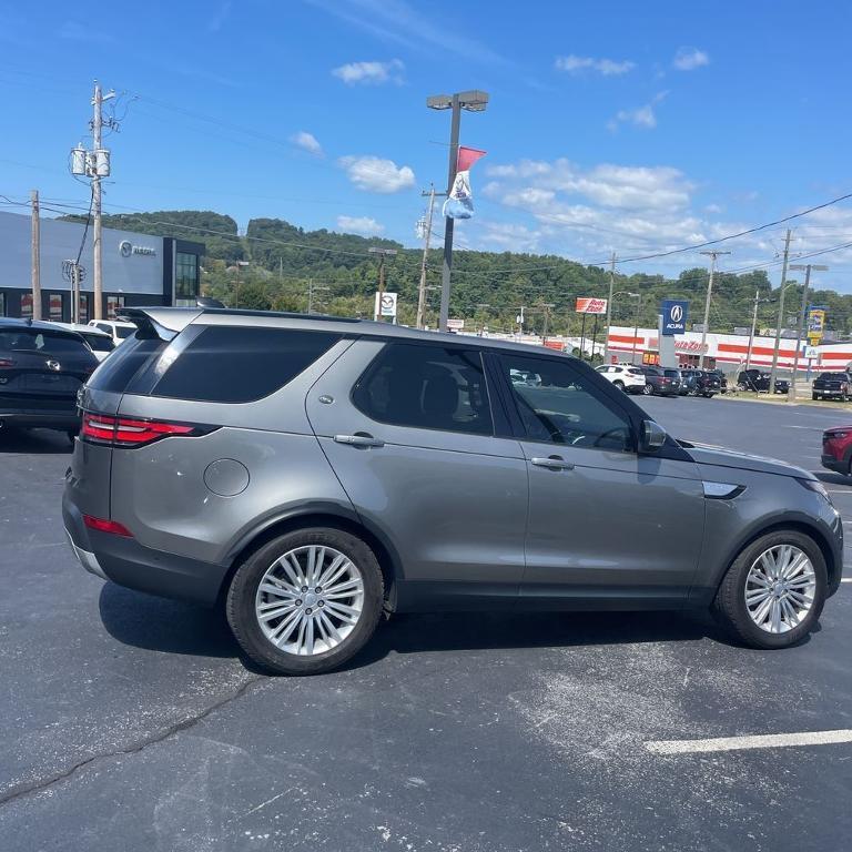 used 2019 Land Rover Discovery car, priced at $22,500
