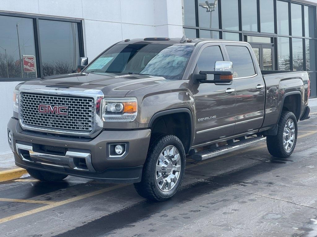 used 2015 GMC Sierra 2500 car, priced at $31,500