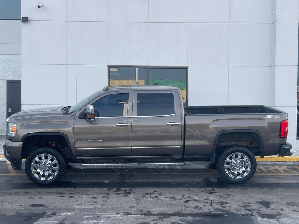 used 2015 GMC Sierra 2500 car, priced at $31,500