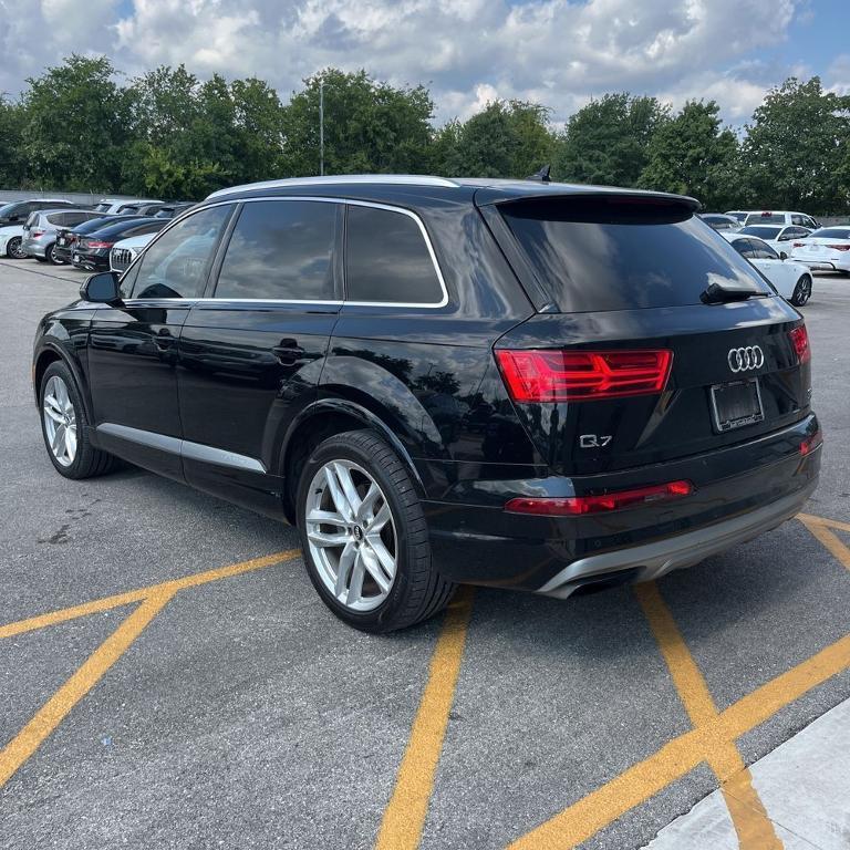 used 2018 Audi Q7 car, priced at $21,020