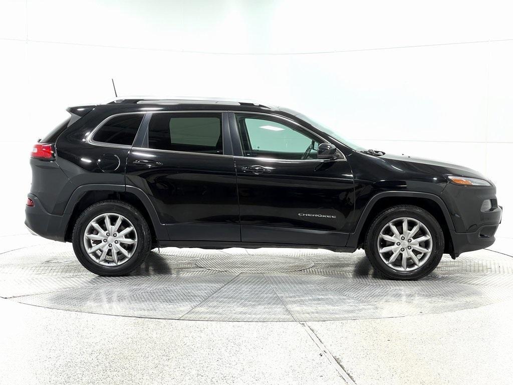 used 2018 Jeep Cherokee car, priced at $17,020