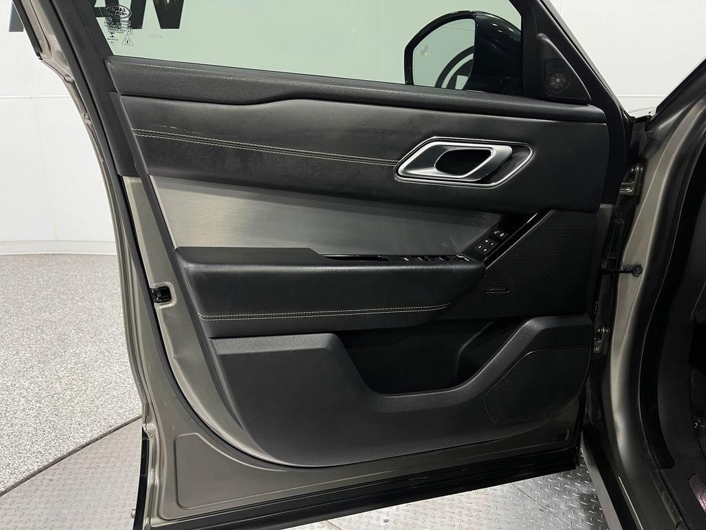 used 2020 Land Rover Range Rover Velar car, priced at $26,697