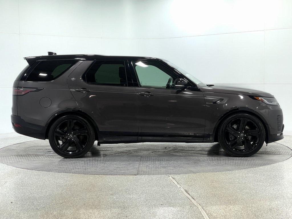 used 2022 Land Rover Discovery car, priced at $41,690