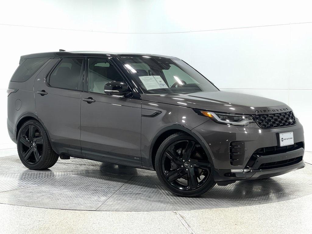 used 2022 Land Rover Discovery car, priced at $41,690