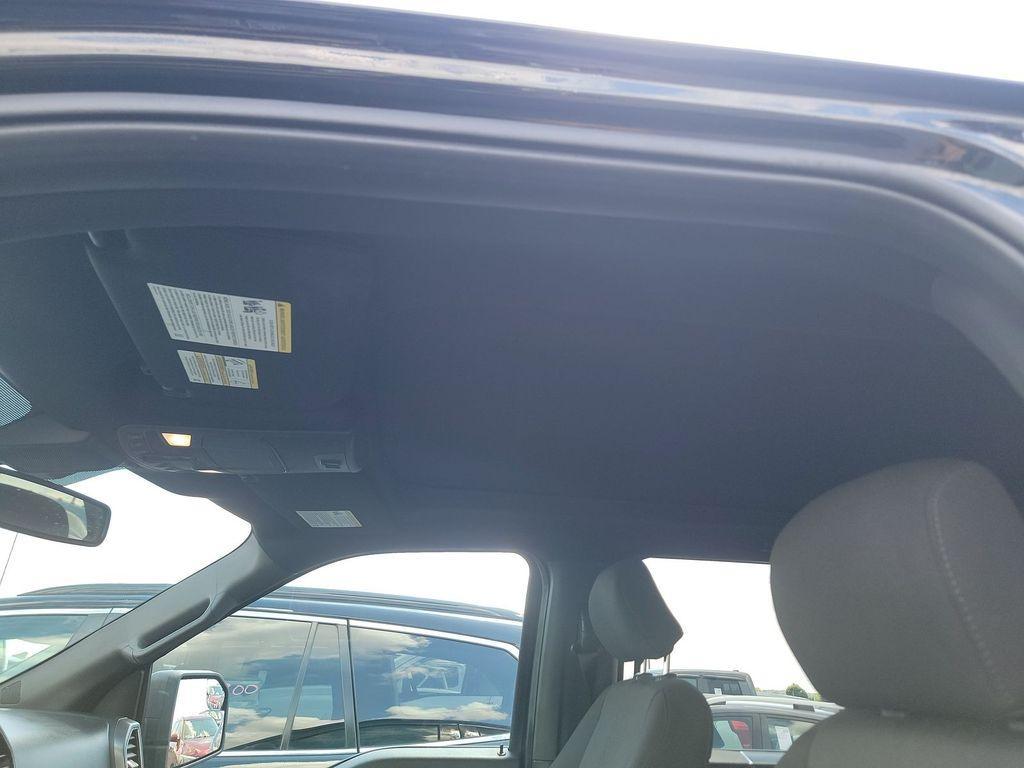 used 2019 Ford F-150 car, priced at $27,995