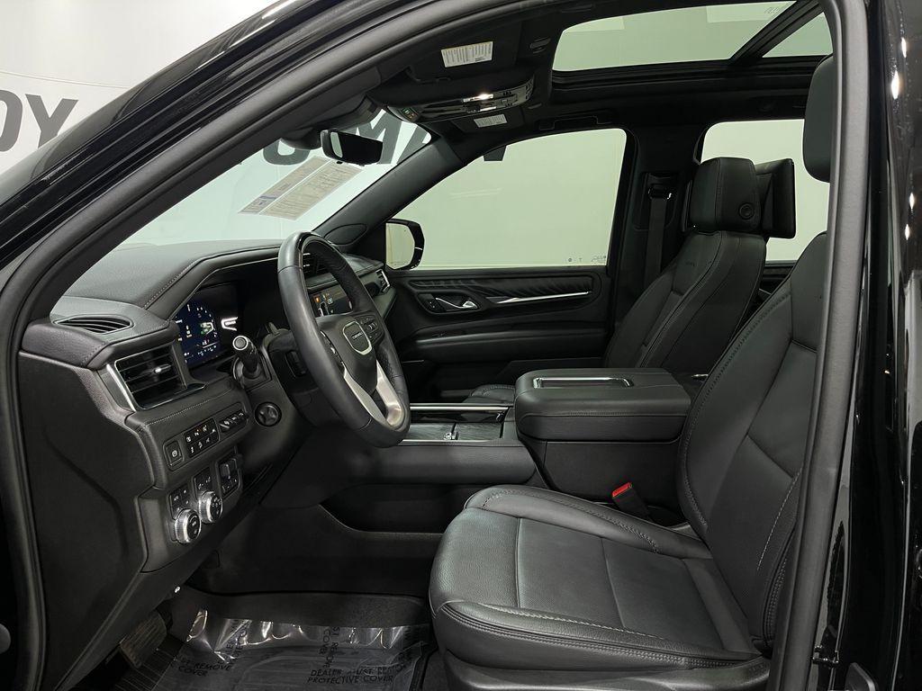 used 2023 GMC Yukon XL car, priced at $78,495
